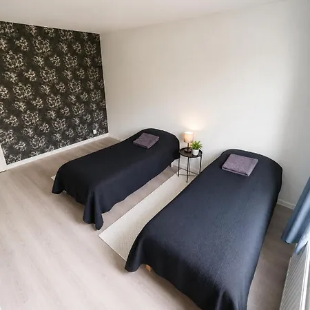 شقة Ragnar Place - 2 Bedrooms, 4 Single Beds راوما